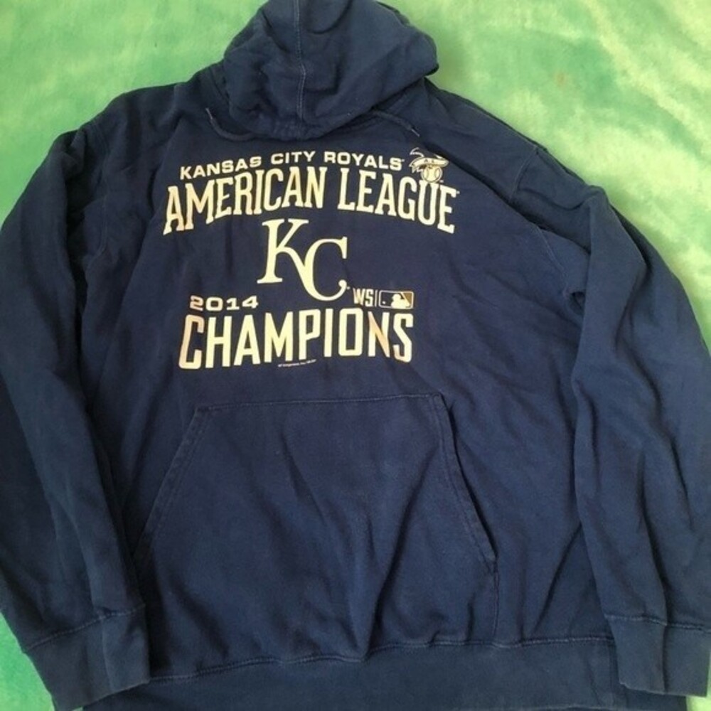 XL blue Royals 2014 Champion hoodie